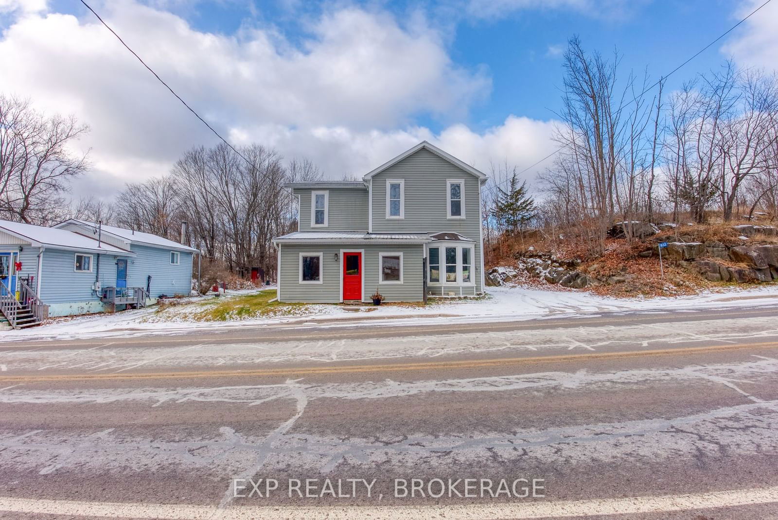 Detached House sold at 10933 ROAD 38, Central Frontenac, Frontenac Centre, K0H 2K0 - MLS: X11882168