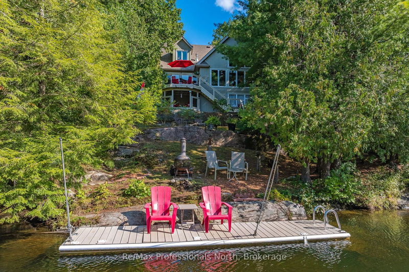 1005 Laidlaw Ave, Gravenhurst -  image-0-0