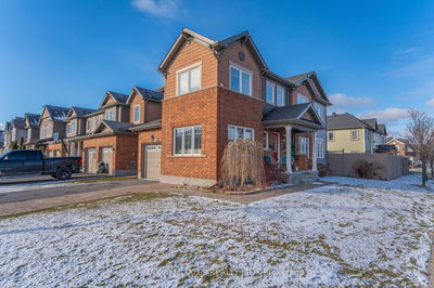 400 White Arctic Ave, Barrhaven - 7711 - Barrhaven - Half Moon Bay image-0-1