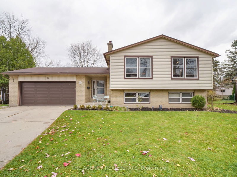 home for sale on 34 Lynngate Court
