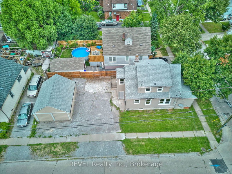 43 Cosby Ave, St. Catharines, L2M 5R7 | Image 3