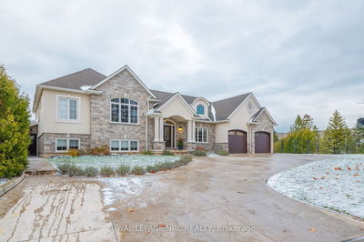 7 Parklane Cres, St. Catharines - 461 - Glendale/Glenridge image-0-4