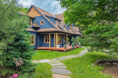 1074 TALLY HO WINTER PARK Rd, Lake of Bays - Sinclair image-0-3