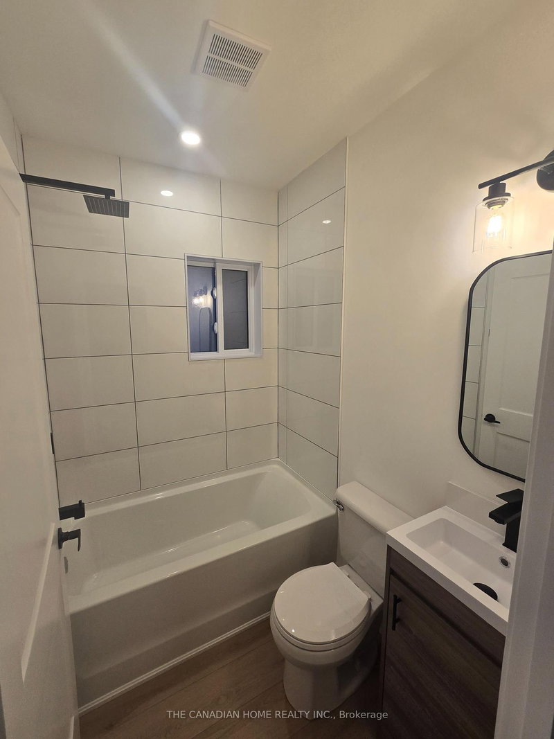 413 PALING Ave, Hamilton, L8H 5K3 | Image 3