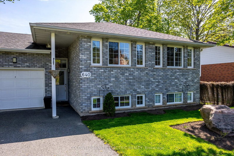 640 Brealey Dr, Peterborough, K9K 2M7 | Image 3