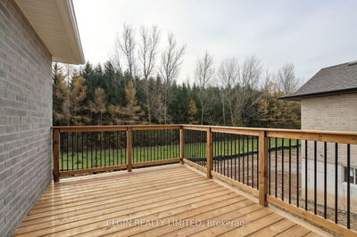 128 Graydon Dr, South-West Oxford - Mount Elgin image-0-2