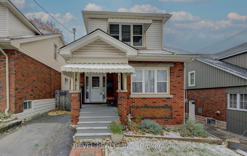 home for sale on 274 Park Row S