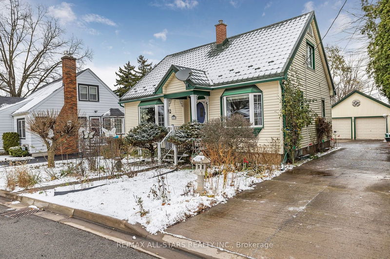 home for sale on 4283 Crescent Avenue