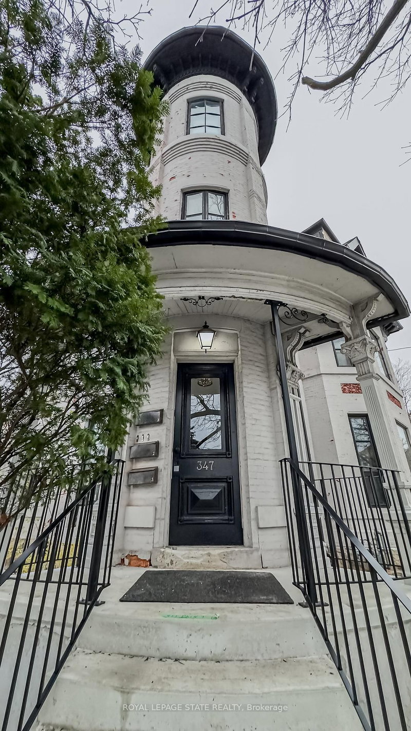 347 Queen St S, Hamilton, L8P 3T8 | Image 2