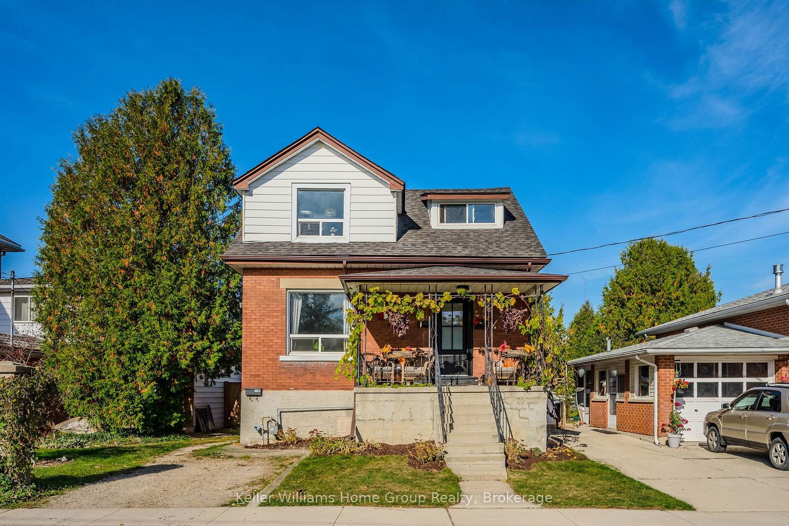 Detached House sold at 174 Ferguson Street, Guelph, Two Rivers, N1E 2Z2 - MLS: X11884941