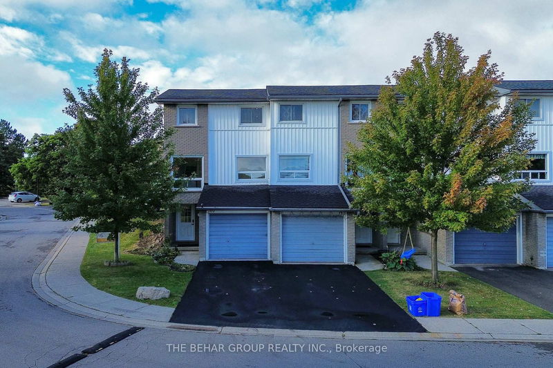 home for sale on 149-11 Queenslea Drive E