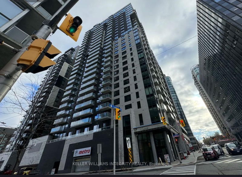 home for lease on 1009-180 George Street