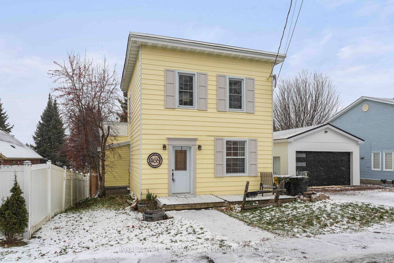 Detached House sold at 468 Centre Street, Pembroke, 530 - Pembroke, K8A 1J8 - MLS: X11886353