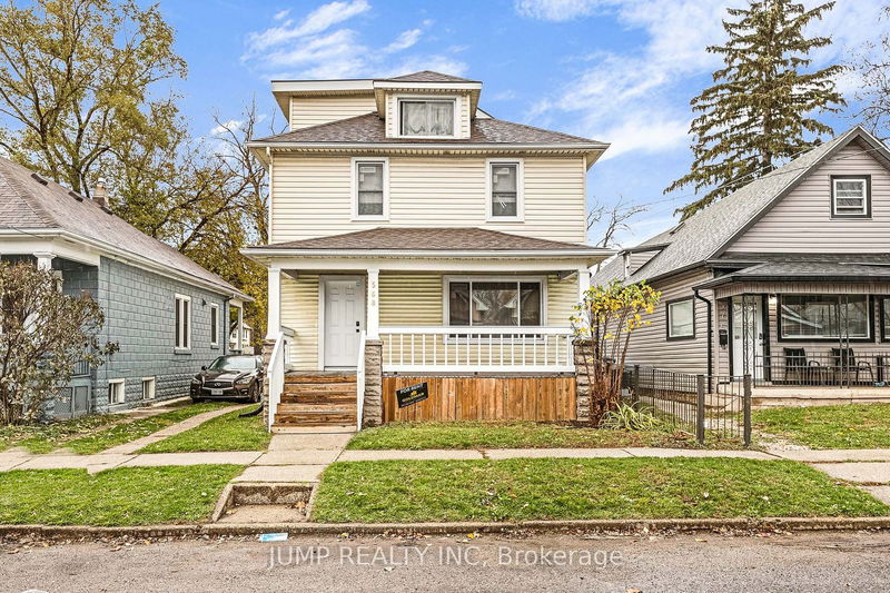 568 TOURNIER St, Windsor -  image-0-0