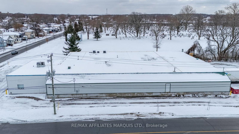 650 Cumberland St, Cornwall, K6J 4J5 | Image 3