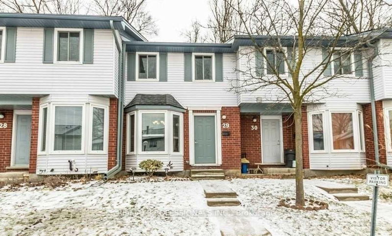 home for lease on 29-219 Kingswood Drive