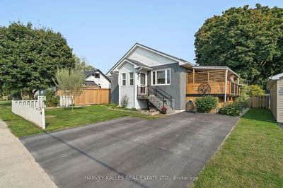 46 Barker St, Prince Edward County - Picton image-0-1