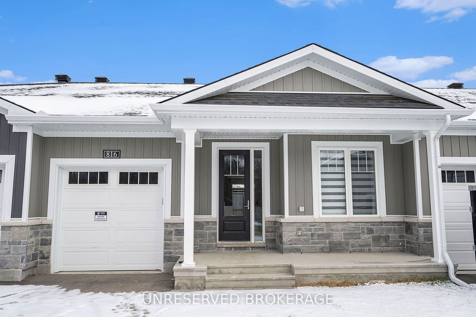 Townhouse for sale at 816 Companion Crescent, Manotick - Kars - Rideau Twp and Area, 8003 - Mahogany Community, K0A 2E0 - MLS: X11887499