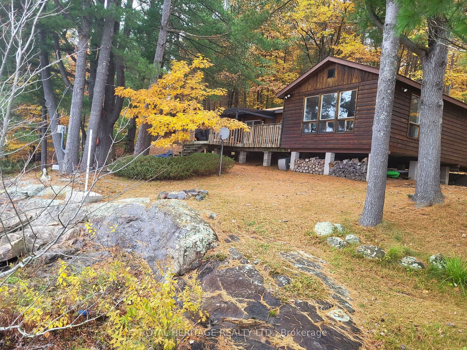 Detached House sold at 1212- 6 Wahta  #2 Road, Georgian Bay, Gibson, P0C 1A0 - MLS: X11887510