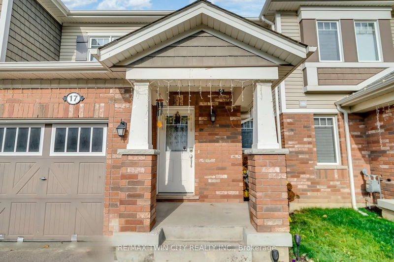 home for sale on 17 Stratus Street
