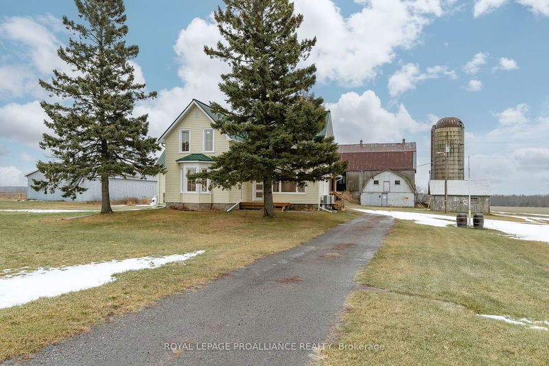 2961 Victoria Rd, Prince Edward County - Ameliasburgh image-0-0