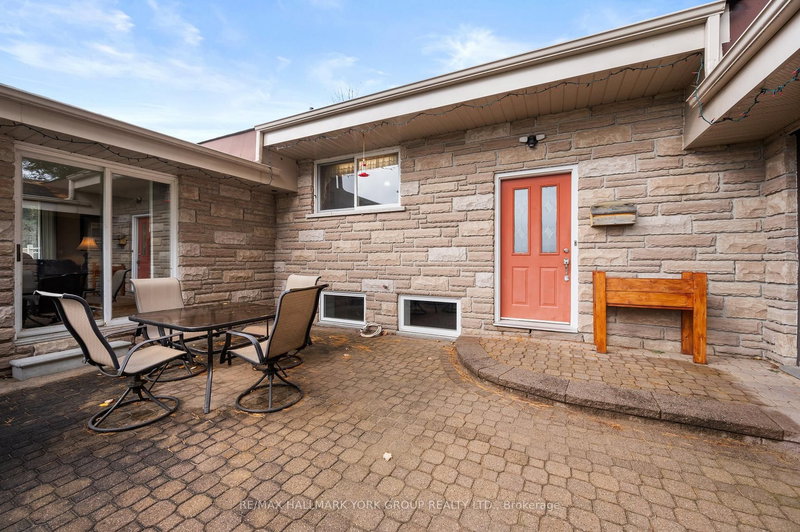 102 Albert St, Kawartha Lakes, K0M 1K0 | Image 3