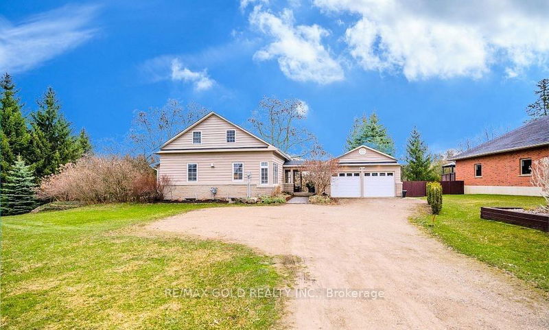 home for lease on 218 Woolwich Street E