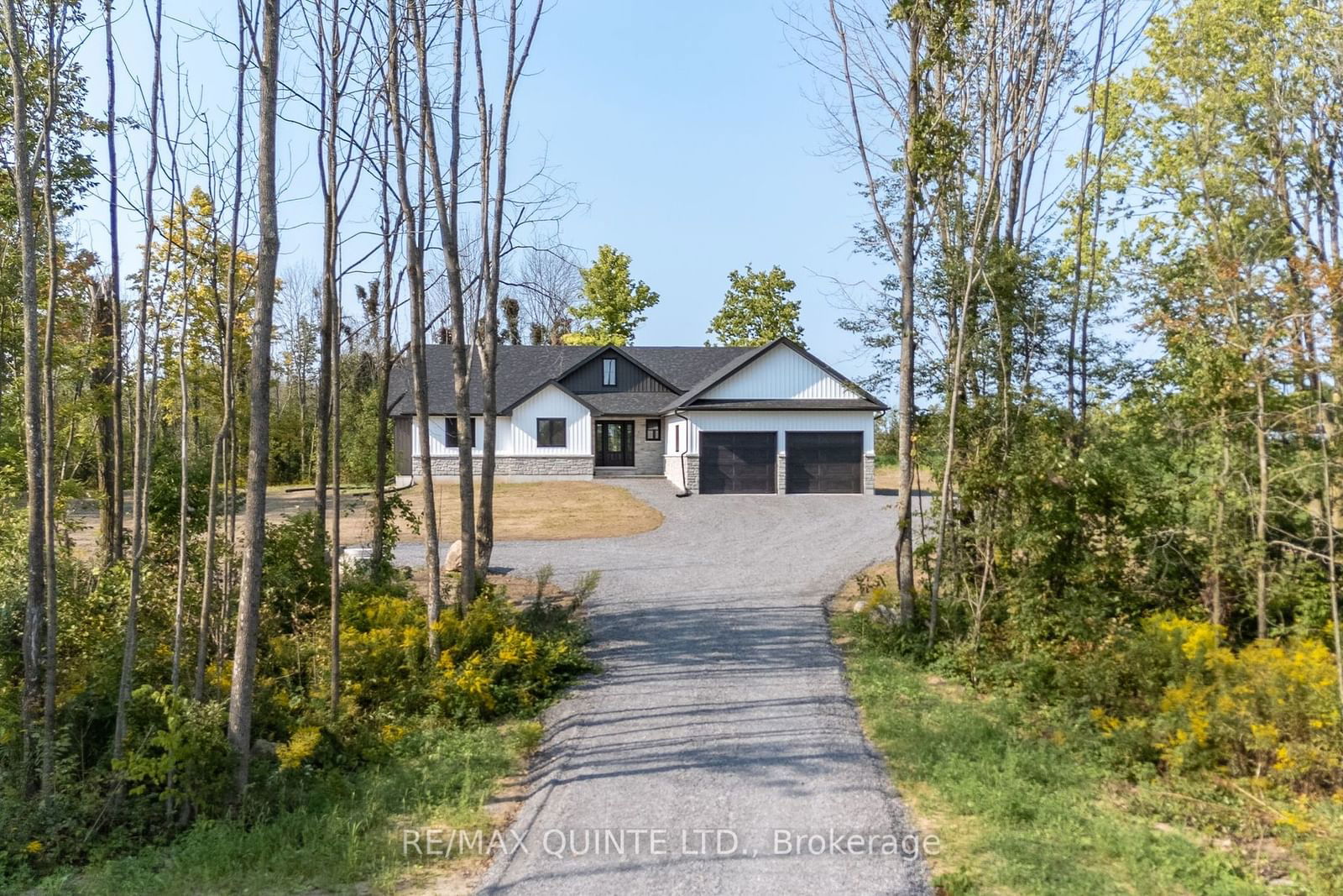 Detached House sold at 3902 SHANNONVILLE Road, Tweed, K0K 2Y0 - MLS: X11888375