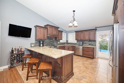 82 Macturnbull Dr, St. Catharines - 462 - Rykert/Vansickle image-0-4