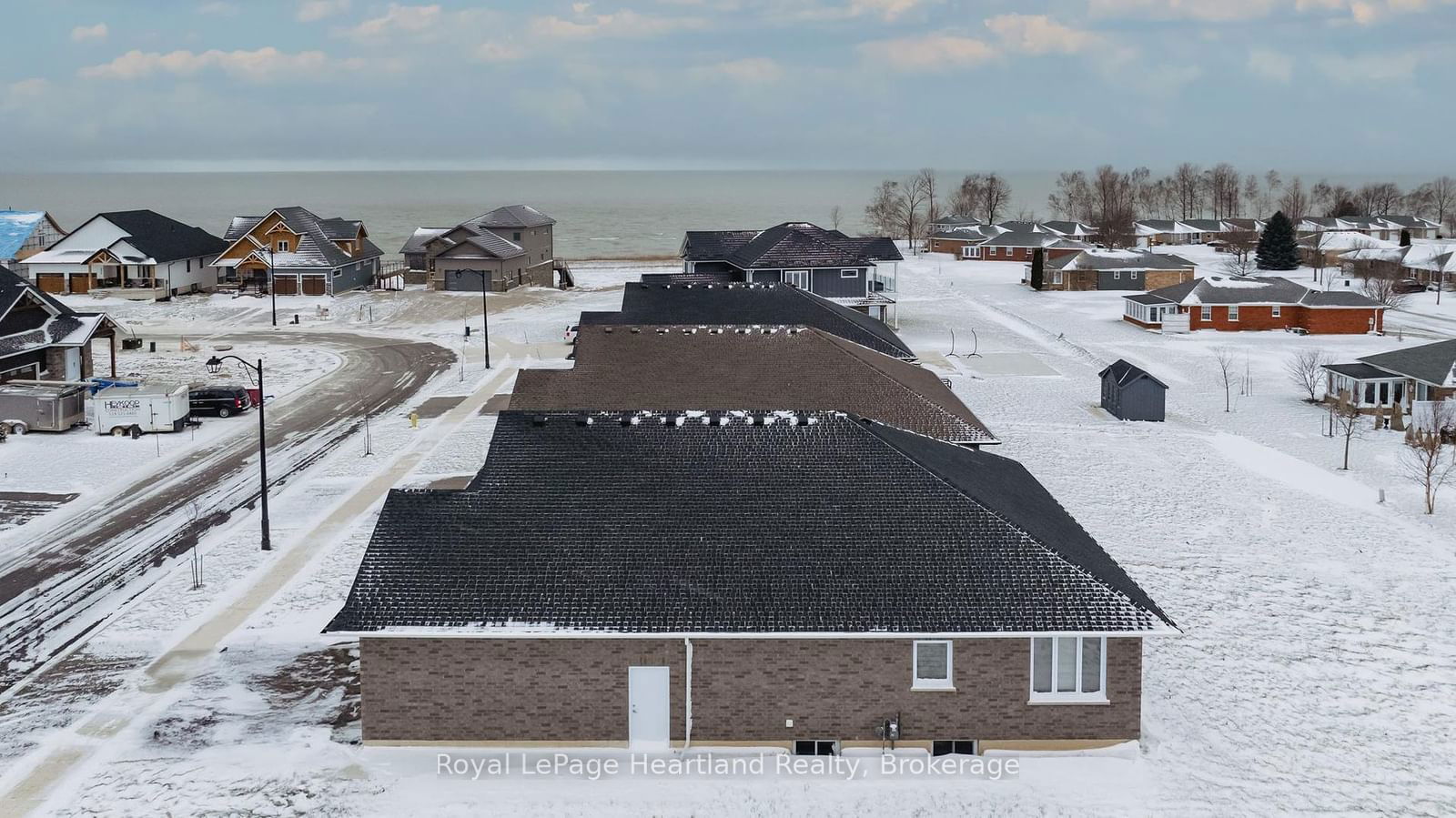 Detached House for sale at 432 Coast Drive, Goderich, Goderich Town, N7A 4M6 - MLS: X11889549