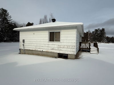 32299 Highway 17, Deep River - 510 - Deep River image-0-4