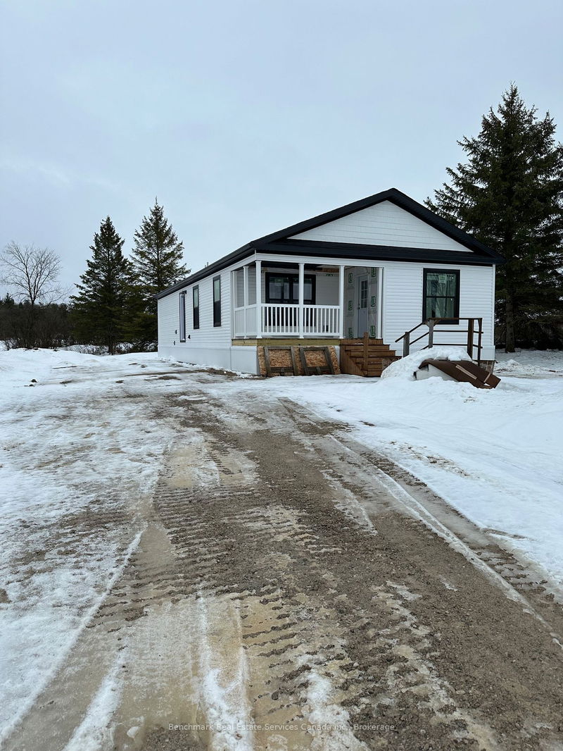 212 SPRUCE Dr, West Grey - Rural West Grey image-0-0