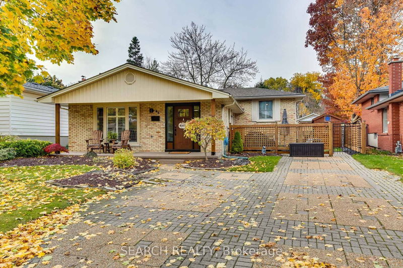 home for sale on 46 Carmen Crescent