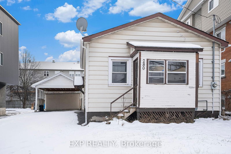 home for lease on 280 Presland Road