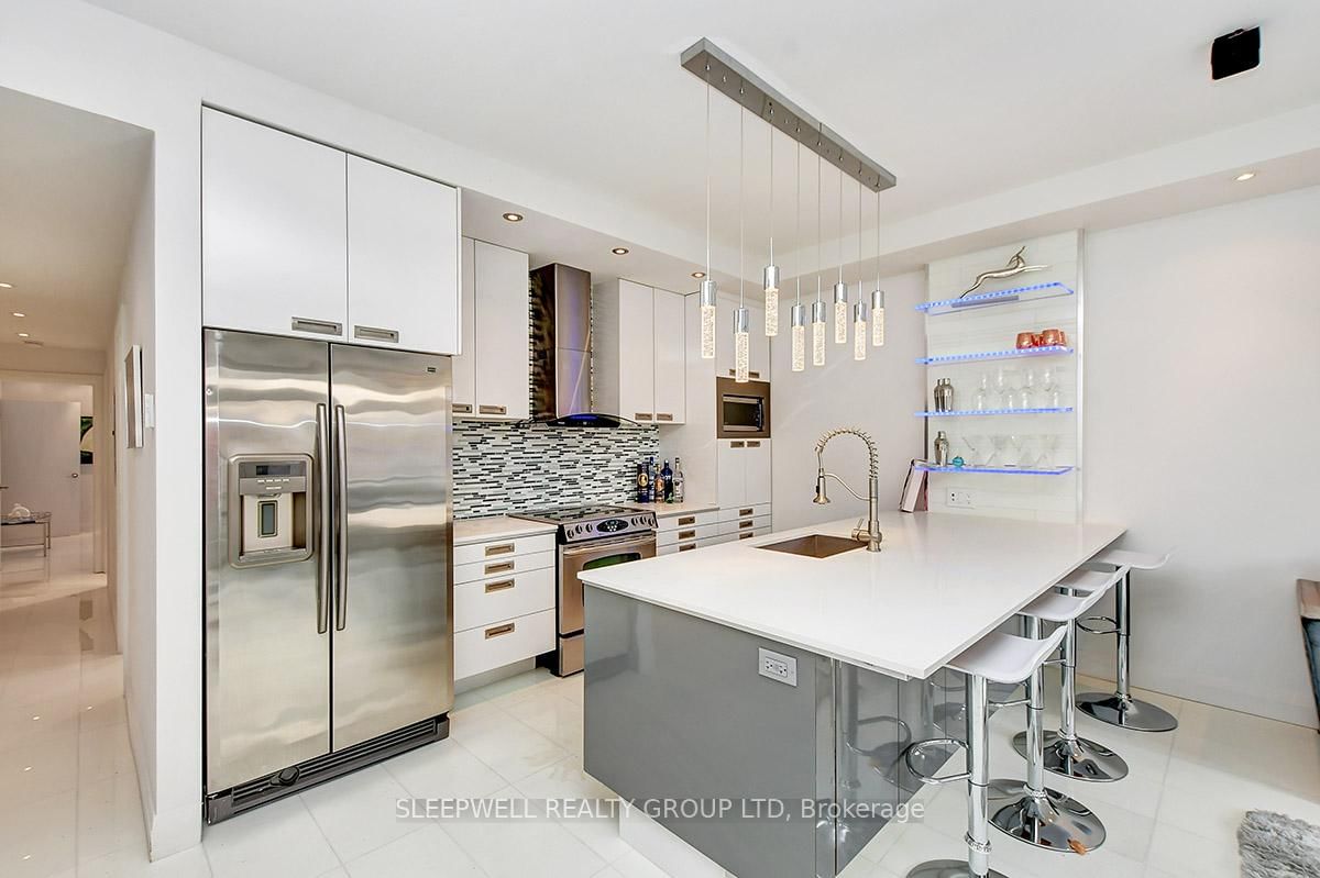 Semi-Detached House leased at 3-10 Chestnut Street, Ottawa, Ottawa East, K1S 0Z8 - MLS: X11890862