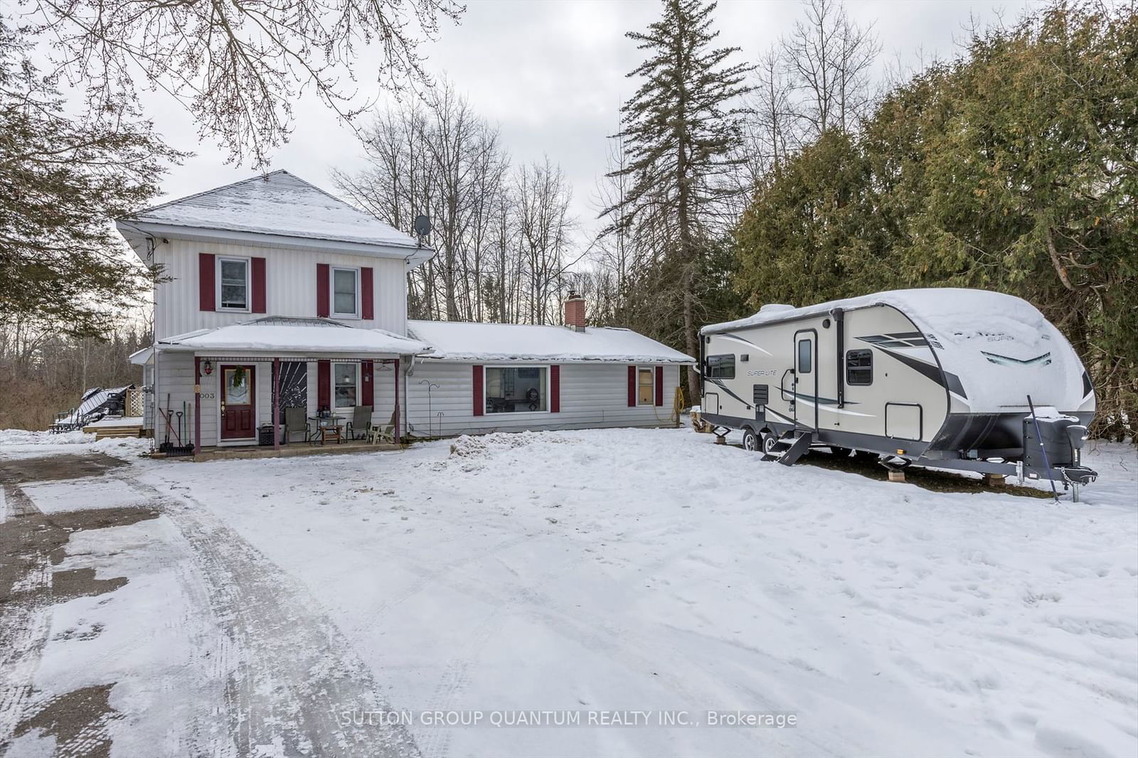 Detached House sold at 3003 Clear Lake Road, Smith-Ennismore-Lakefield, Rural Smith-Ennismore-Lakefield, K0L 2H0 - MLS: X11891223