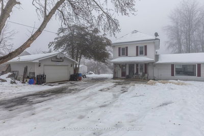 3003 Clear Lake Rd, Smith-Ennismore-Lakefield - Rural Smith-Ennismore-Lakefield image-0-3