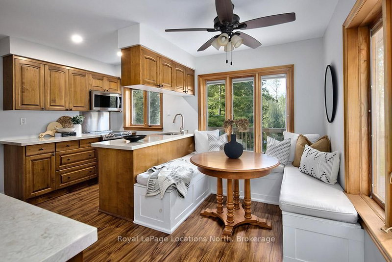 128 TESKEY Dr, Blue Mountains, N0H 1J0 | Image 3