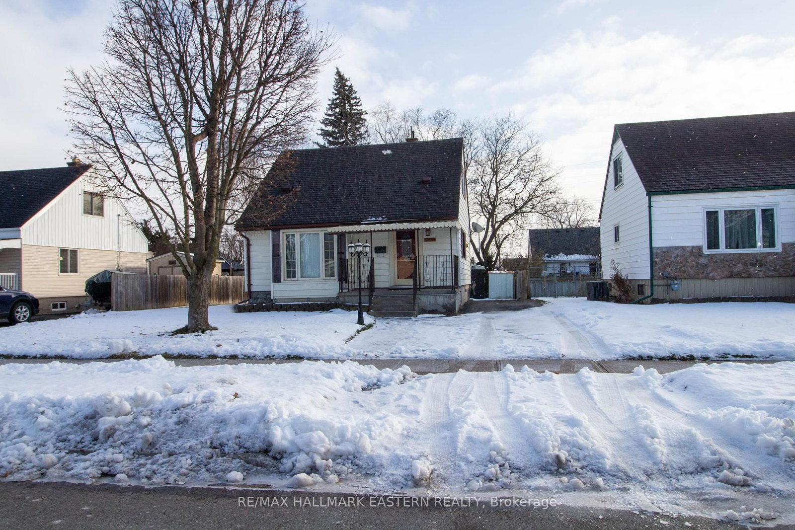Listing Image 24