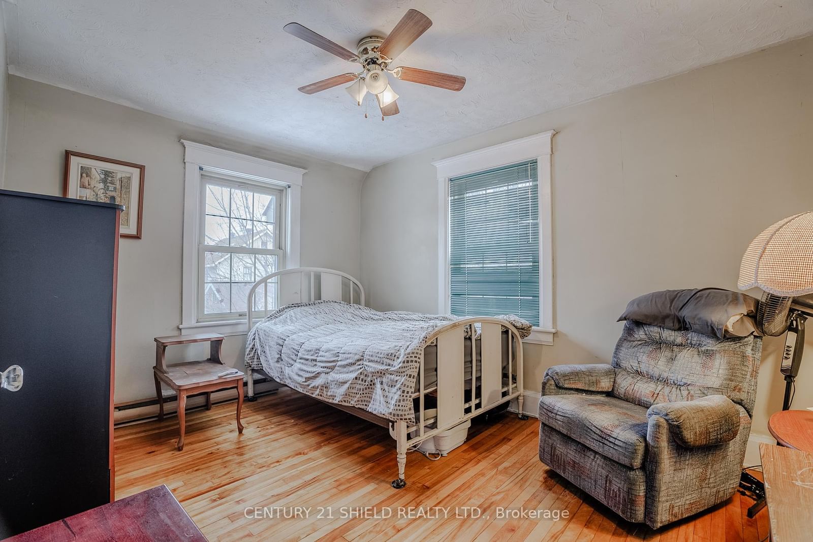 Listing Image 23