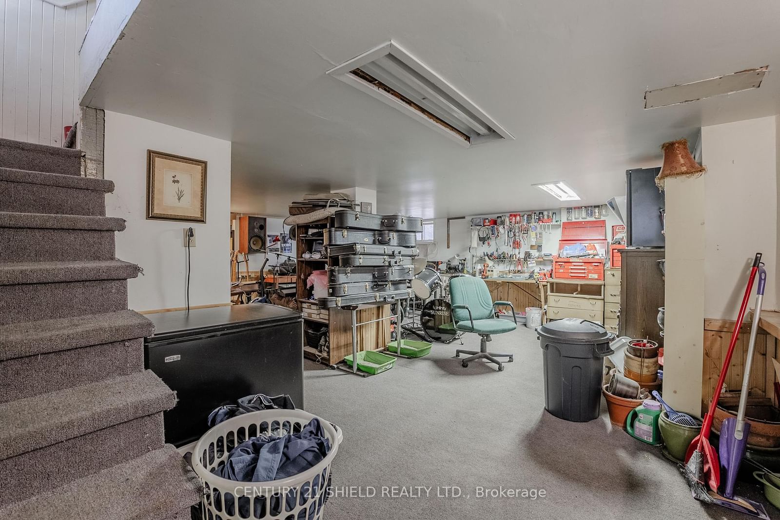 Listing Image 27