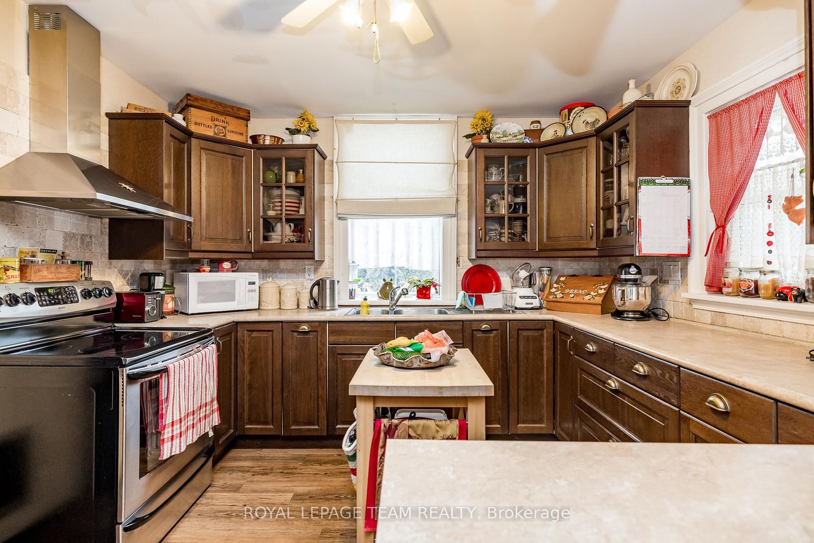 Listing Image 22