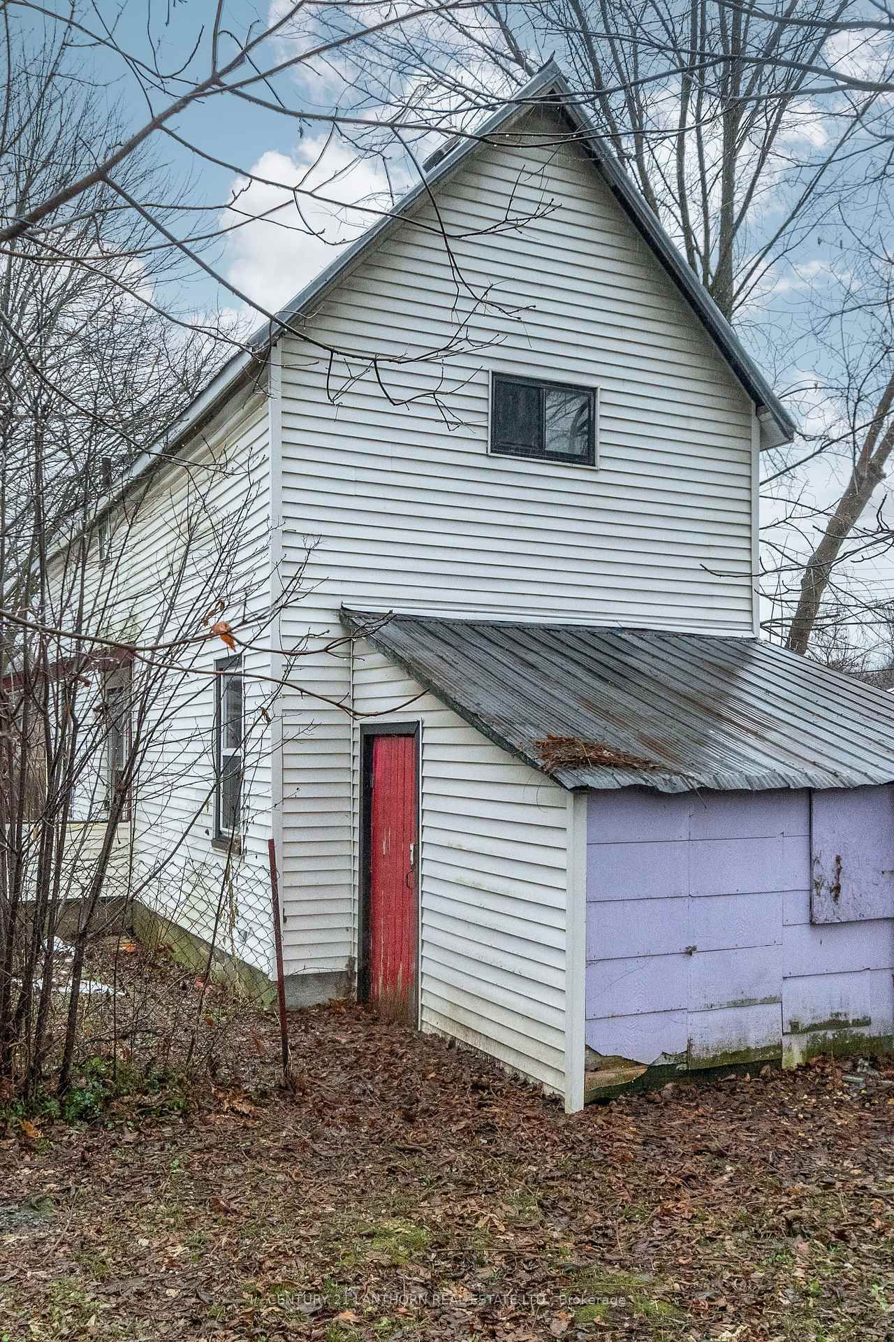 Listing Image 17