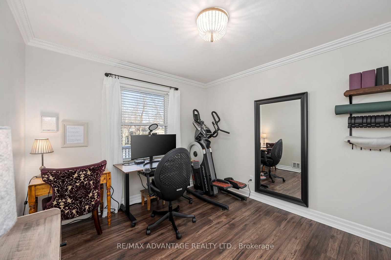 Listing Image 22
