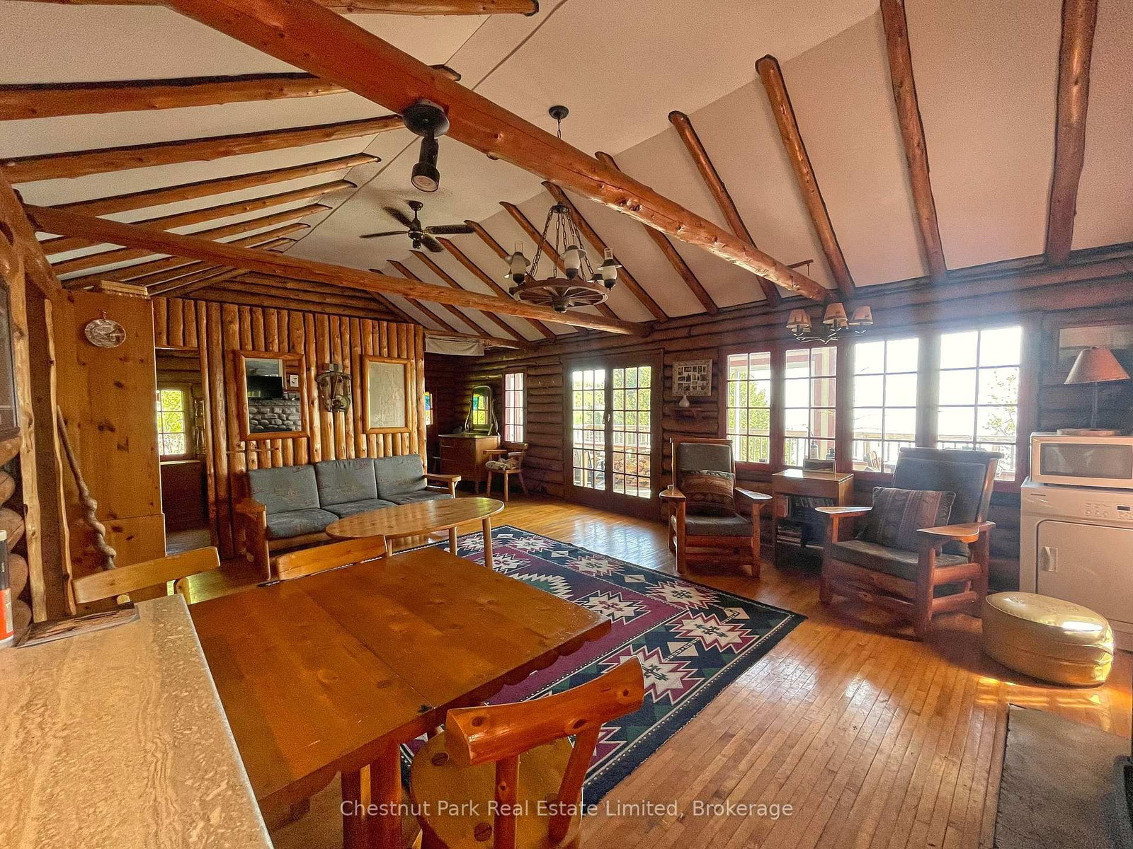 Listing Image 7