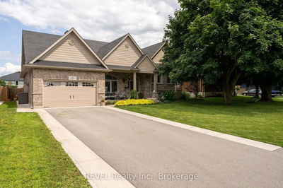 8 Runnymede Rd, Port Colborne -  image-0-1