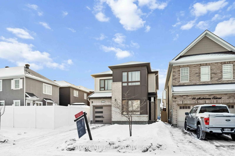home for sale on 42 MUDMINNOW Crescent