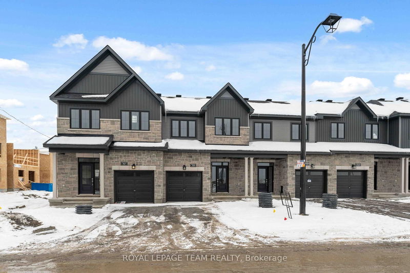 home for sale on 709 Fairline Row