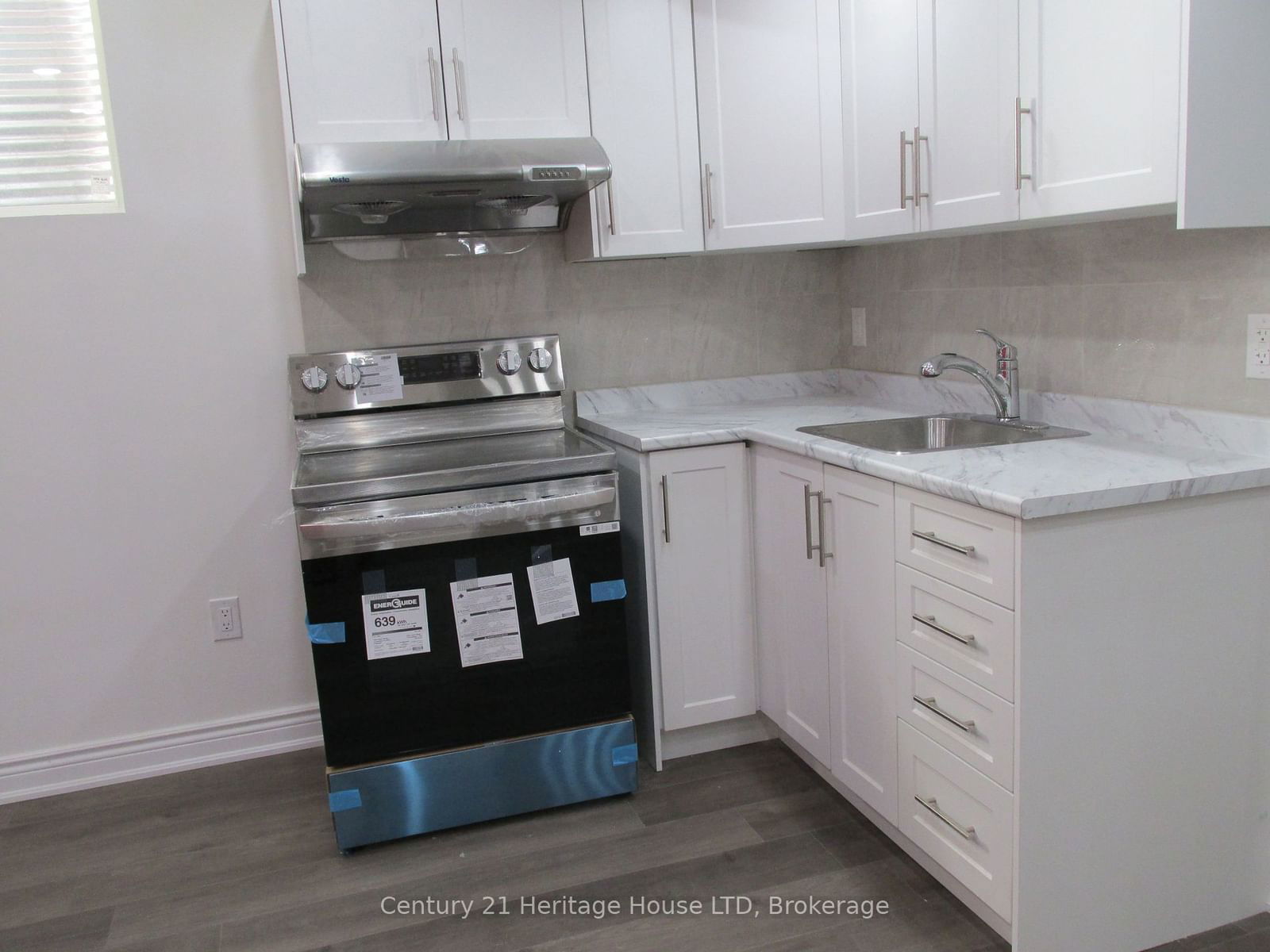Lower Level leased at 15 Riley Avenue, Pelham, Fonthill, L0S 1E6 - MLS: X11892312