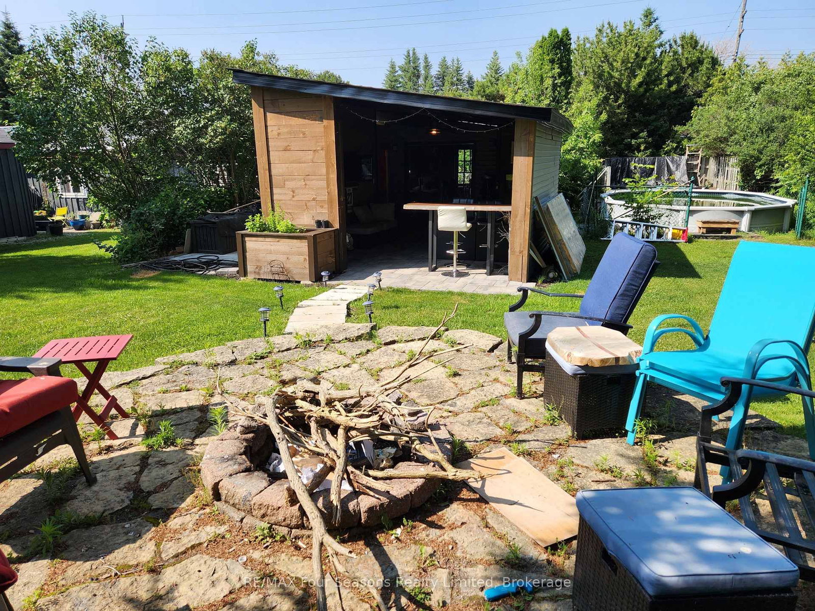 Listing Image 17